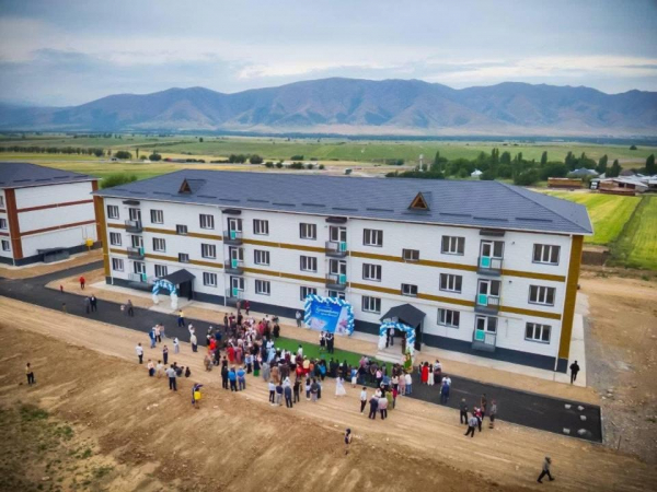 В Туркестанской области продолжают обеспечивать жильём социально уязвимые слои населения