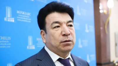 Это единичные случаи: Бейсембаев ответил на поборы в школах