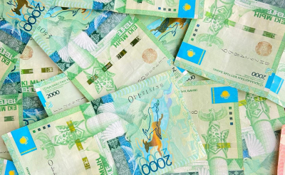 Экономическое напряжение: почему курс тенге снижается?