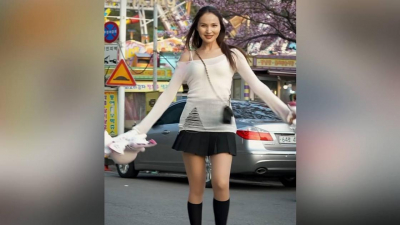"Если фигура позволяет, почему нет": Жулдыз Абдукаримова в короткой юбке вызвала споры в Казнете