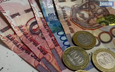 Пенсию и прожиточный минимум поднимут с нового года