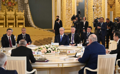 Президент Казахстана принял участие в заседании ВЕЭС в Москве