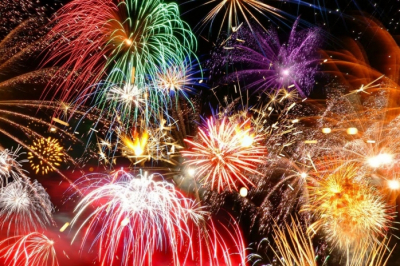 Какие штрафы грозят казахстанцам за новогодние фейерверки
