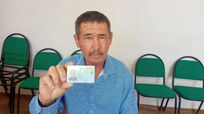 Более 30 лет без документов прожил житель ВКО